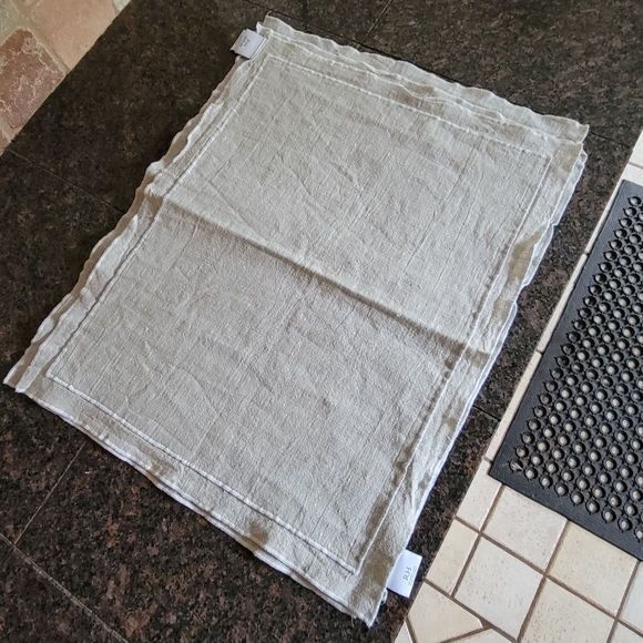 Restoration Hardware Dining Restoration Hardware Linen Placemats